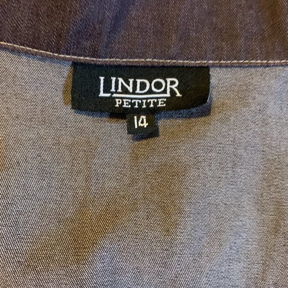 Lindor Petite Size 14 Jacket, dark denim,  long sleeves, buttons and collar - Picture 10 of 12